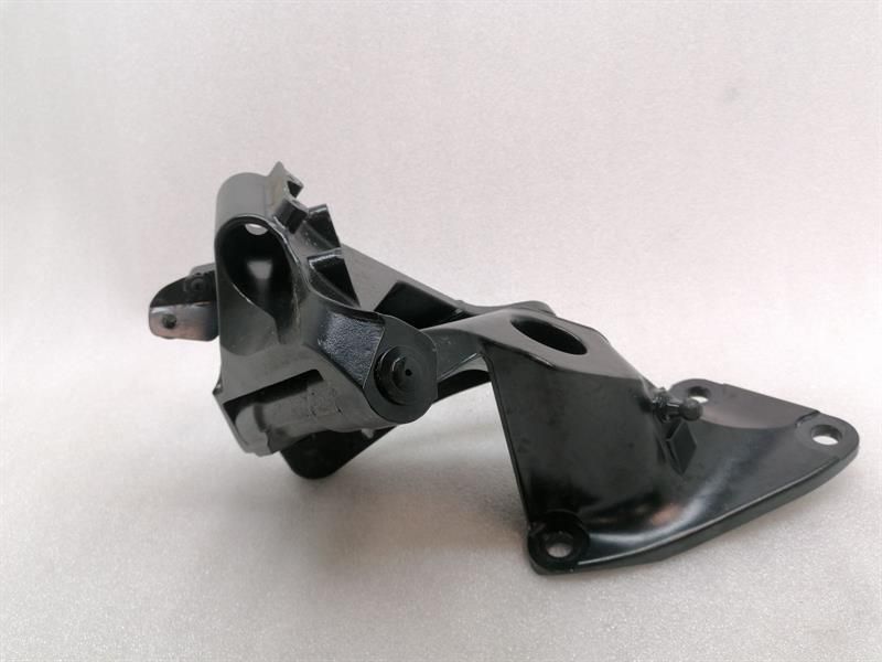 McLaren 570S SPIDER DOOR HINGE BRAKE 13A6367CP DOOR HINGE BRAKE