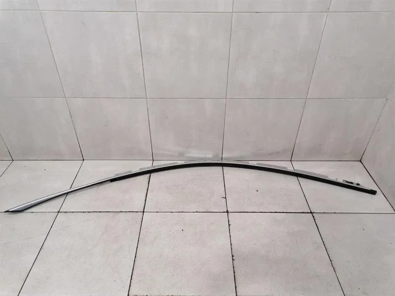 MCLAREN GT P22 RIGHT Body Moulding 22AC905GP RIGHT Bar