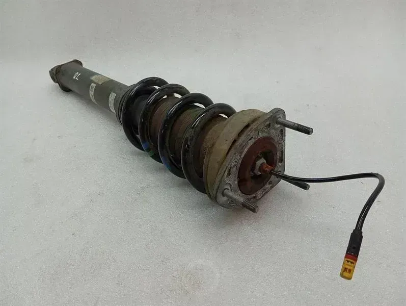 Porsche 911 (991) Porsche 911 991 Shock Absorber Rear 99133305717 Shock Absorber Rear PASM Body type: Targa
Fuel: Petrol