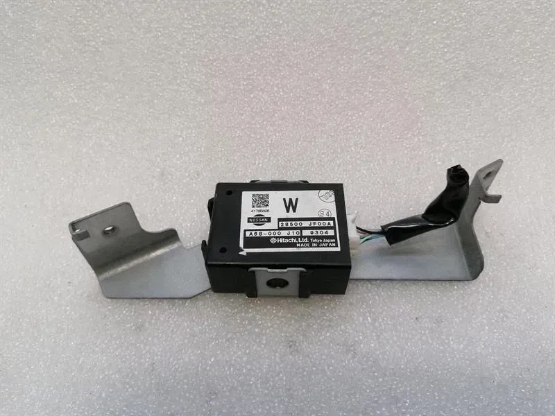 Nissan GT-R Nissan GT-R R35 power steering control module 28500JF00A power steering control unit Body type: Coupe
Fuel: Petrol