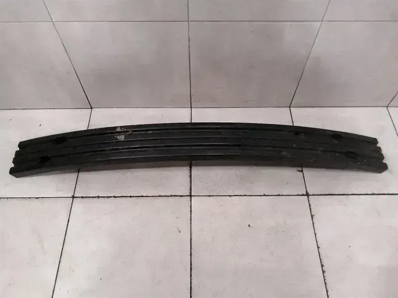 Nissan GT-R Nissan Leaf Rear Bumper Beam 850305SA0A LEAF Rear Bumper Carrier Body type: Coupe
Fuel: Petrol
