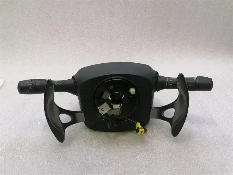 Nissan GT-R Nissan GT-R R35 Wiper Stalks B5554-JL00A Indicator Switch Steering Column Switch Body type: Coupe
Fuel: Petrol