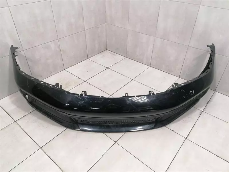 Porsche 911 (992) Porsche 911 992 Front Bumper 992807221N Front Bumper Body type: Convertible
Fuel: Petrol