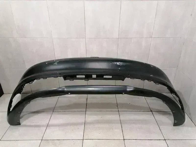 Porsche 911 (992) Porsche 911 992 Rear Bumper 992807421 Rear Bumper Body type: Convertible
Fuel: Petrol