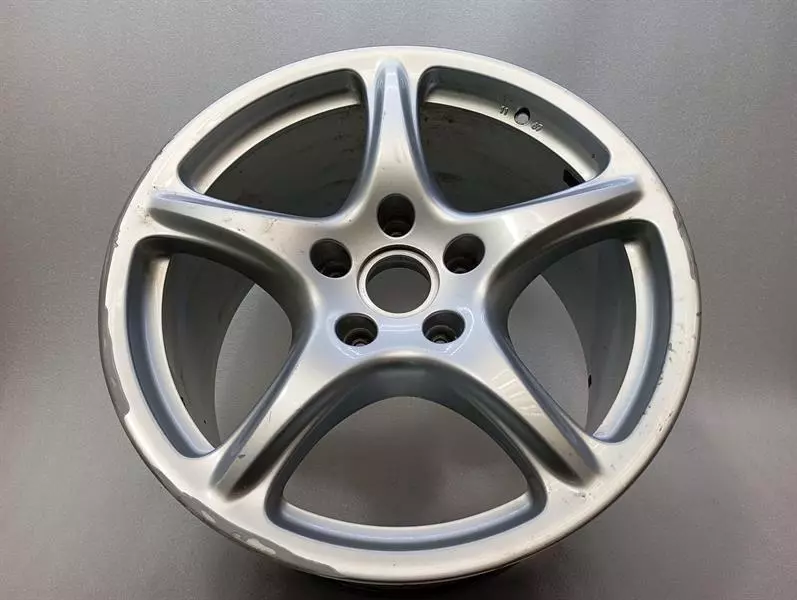 Porsche 911 (997) Porsche 911 997 Alloy Wheel 99736216204 19 Classic Wheel 11J x 19 ET67 Body type: Coupe
Fuel: Petrol
