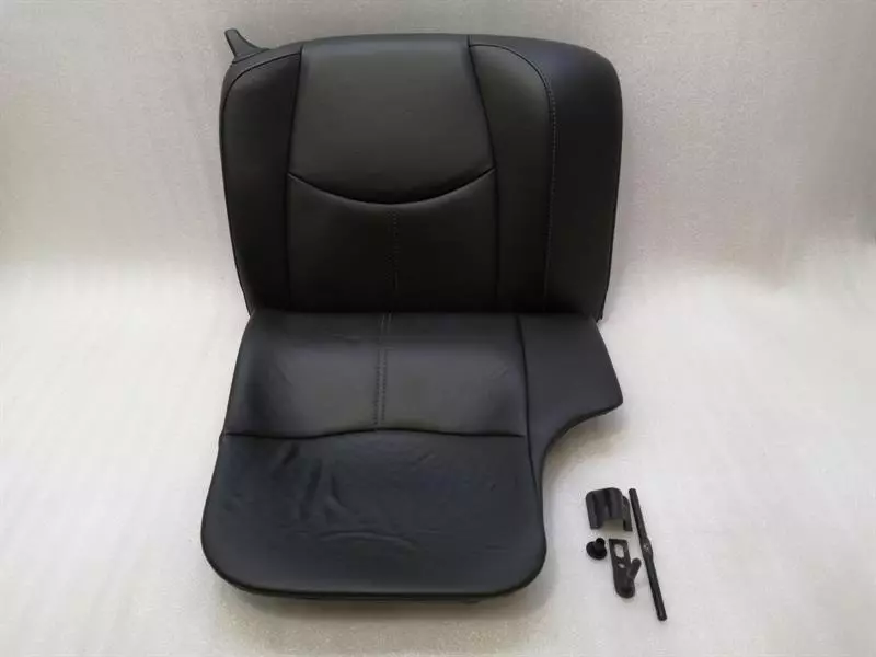Porsche 911 (997) Porsche 911 997 seatpad 99752201207 seat rear right seat set deer Body type: Coupe
Fuel: Petrol