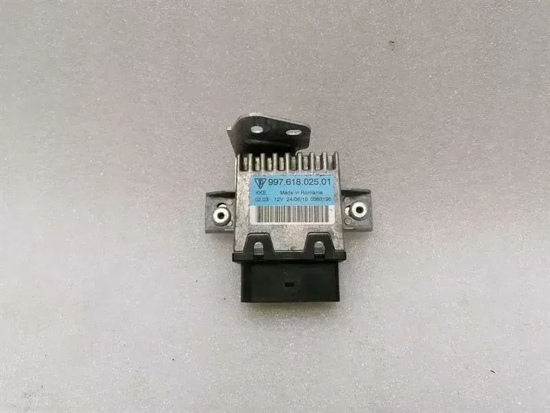 Porsche 911 (997) Porsche 987 911 997 fuel pump modules 99761802501 control unit fuel pump Body type: Coupe
Fuel: Petrol