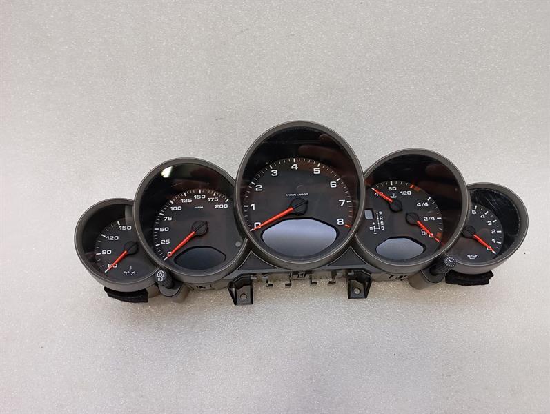 Porsche 911 (997) Porsche 911 997 Instrument Cluster 997641308D07 Speedometer MK2 PDK MPH UK Body type: Coupe
Fuel: Petrol