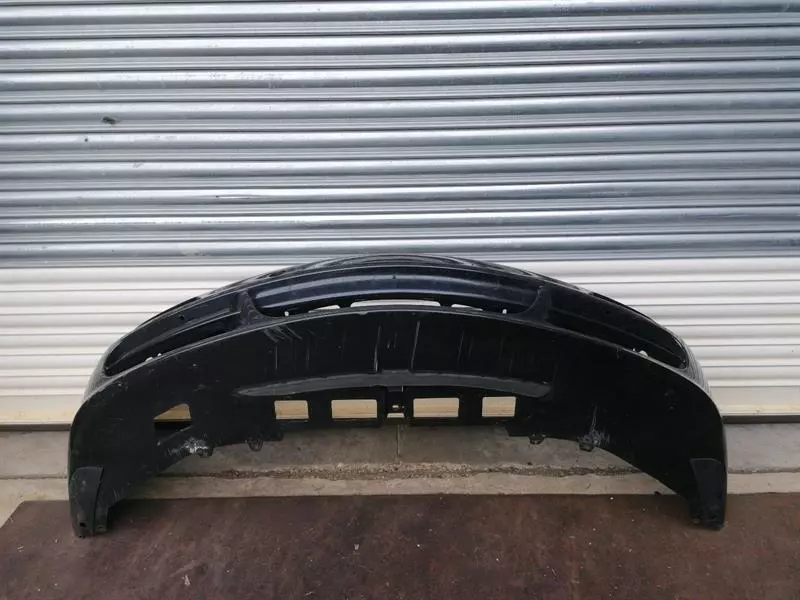 Porsche 911 (997) Porsche 911 997 Front Bumper 99750531100 Front Bumper Body type: Coupe
Fuel: Petrol