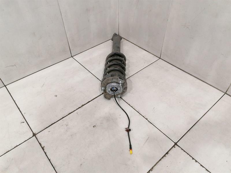Porsche 911 (997) Porsche 911 997 Shock Absorber Rear 99733305330 Shock Absorber Rear PASM Body type: Coupe
Fuel: Petrol