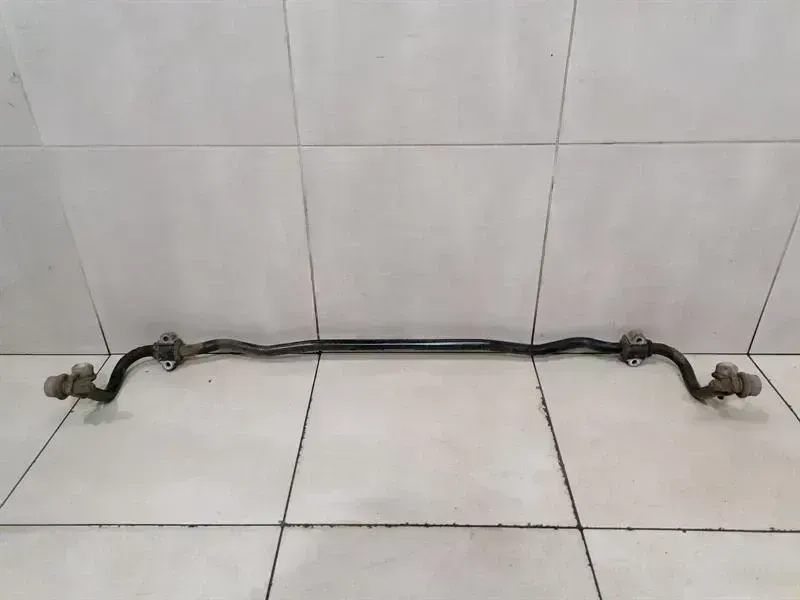 Porsche 911 (997) Porsche 911 997 Anti Roll Bar Rear 99733370303 Rear Stabilizer Body type: Convertible
Fuel: Petrol