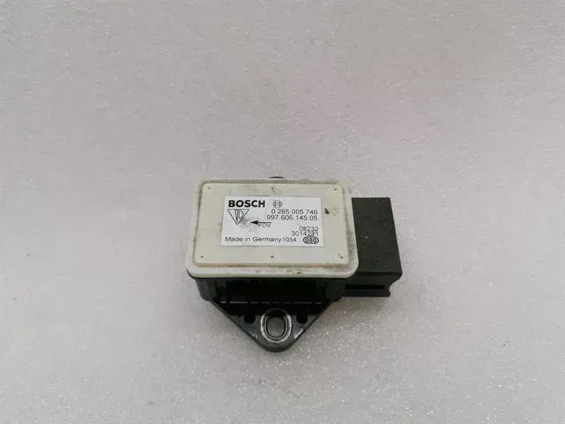 Porsche 911 (997) Porsche 911 997 Electronic Modules 99760614505 Control Unit YAW RATE Body type: Convertible
Fuel: Petrol