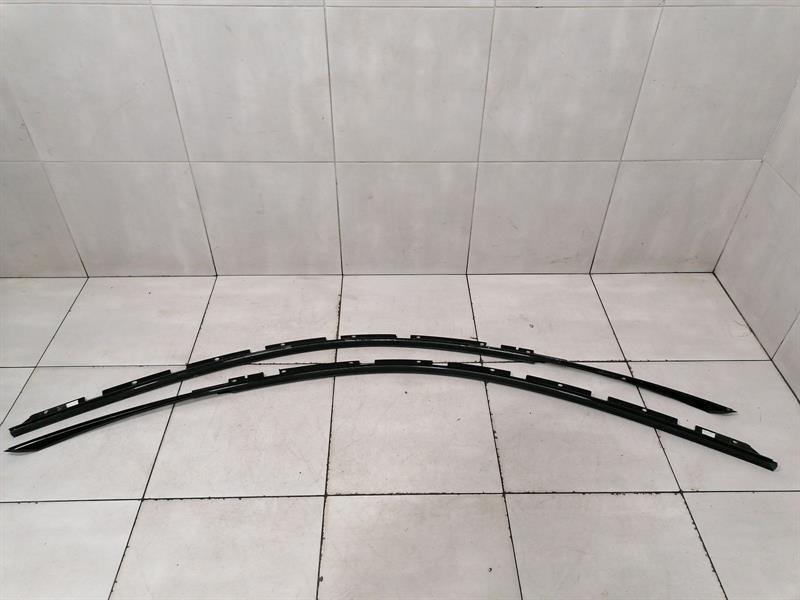 McLaren GT P22 Body Moulding SET 22AC905GP Bar SET Brand/Model: MCLAREN GT
Year: 2019
Engine: 3799...
