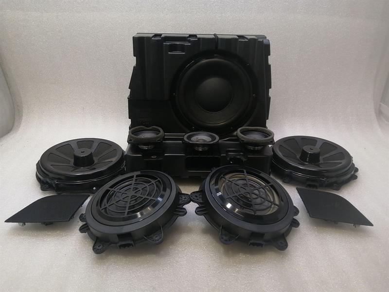 Porsche Panamera Porsche Panamera 970 Bose Speaker Set 97064556503 Speakers BOSE Set Body type: Hatchback
Fuel: Petrol