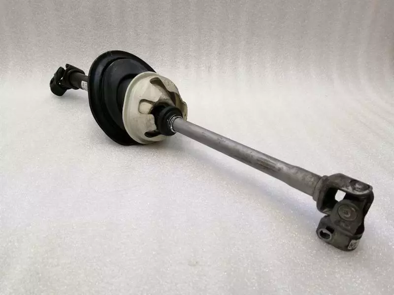 Porsche Macan Porsche Macan 95B Steering Column Shaft 95B419753E Steering Column Shaft Body type: SUV
Fuel: Petrol