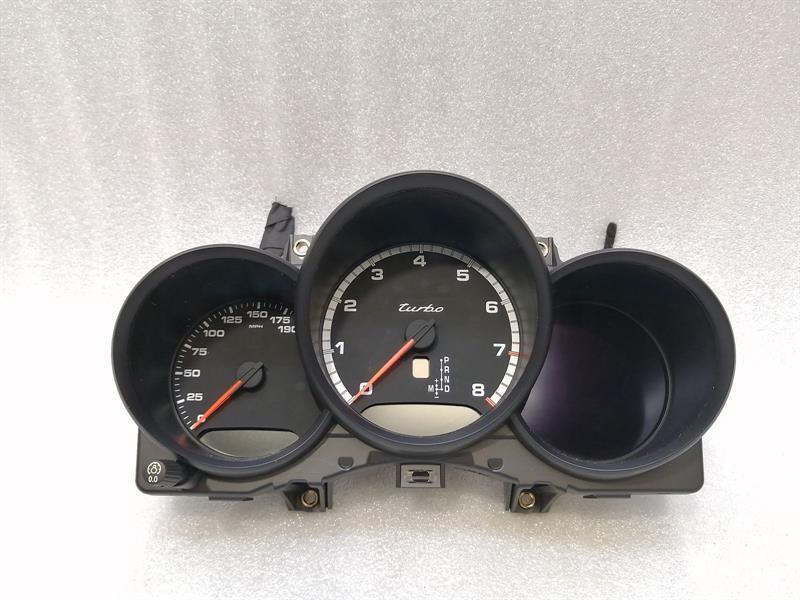 Porsche Macan Porsche Macan 95B Instrument Cluster 95B920902 Speedometer MPH TURBO Body type: SUV
Fuel: Petrol