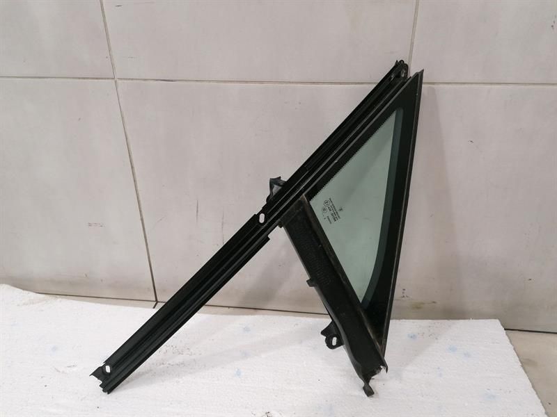 Porsche Panamera 970 Right Front 1/4 Glass 97054231202 Door Window 1/4 Front Right