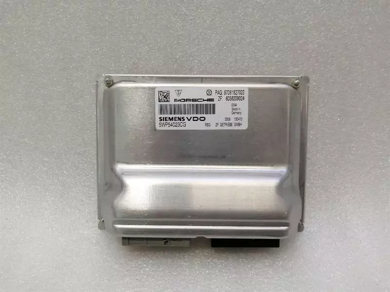 Porsche Panamera Porsche Panamera 970 Gearbox Electronic Module 97061827022 Transmission Control Unit Body type: Hatchback
Fuel: Petrol