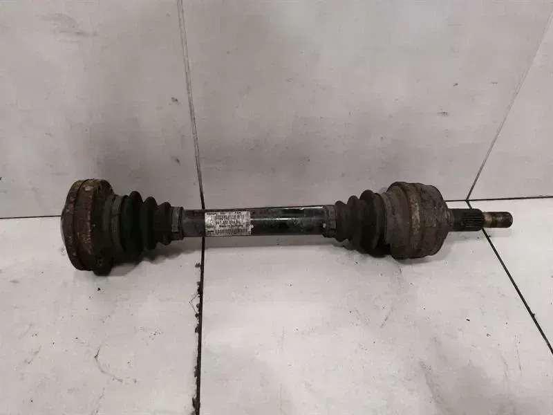 Porsche 911 (997) Porsche 911 997 mk2 pdk l=r Rear Drive Shaft 99733202450 Drive Shaft Rear Body type: Coupe
Fuel: Petrol