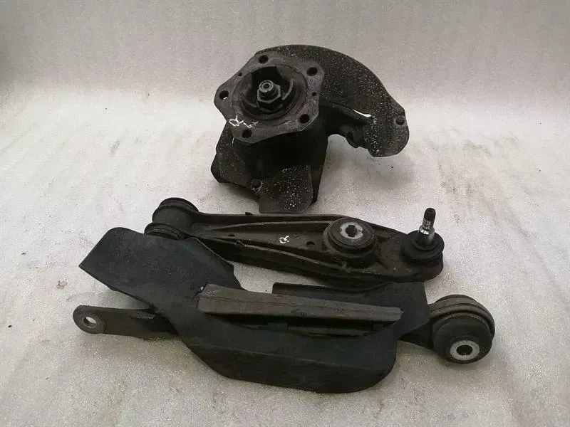 Porsche 911 (991) Porsche 911 997 Right Front Hub Set 99734165805 Wheel Bearing Housing Front Right Body type: Coupe
Fuel: Petrol