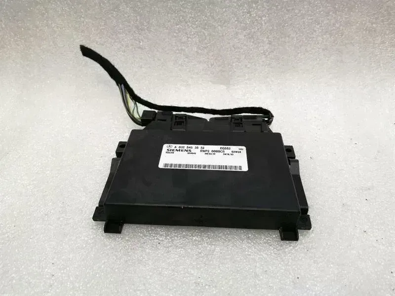 Mercedes-Benz A (W168) MERCEDES SL R230 Gearbox ECU A0325453532 Getriebe Steuergerät Body type: Convertible
Fuel: Petrol