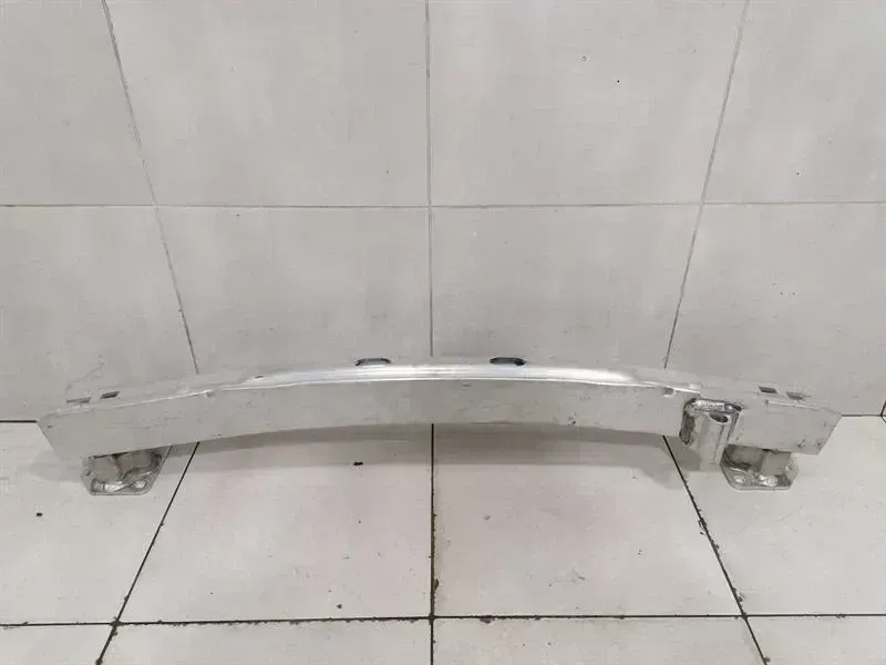 Bentley Continental GT etupuskurin palkki Bentley Continental GT 18-24 3S 3SD Rear Bumper...