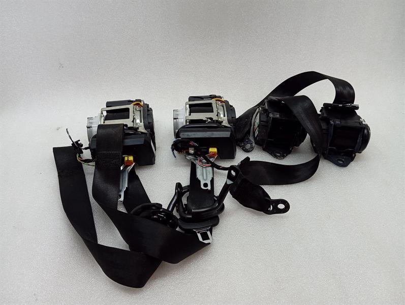 Bentley Continental GT Front seatbelt SET OF 4 BENTLEY CONTINENTAL GT 18-24 3S 3SD Se...