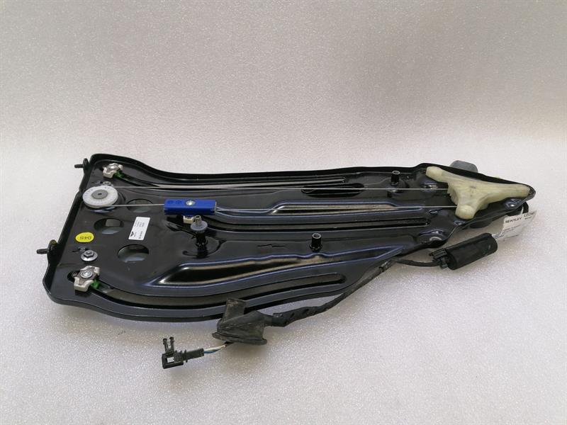 Bentley Continental GT Bentley Continental GT 18-24 3S 3SD Right Winder 3SD839397B Rear Window Regulator Body type: Coupe
Fuel: Petrol