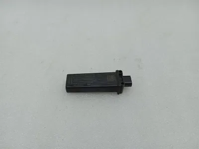 Bentley Continental GTC 18-24 3S 3SD Antenne / Antenne 3SA907273B 80 Antenne