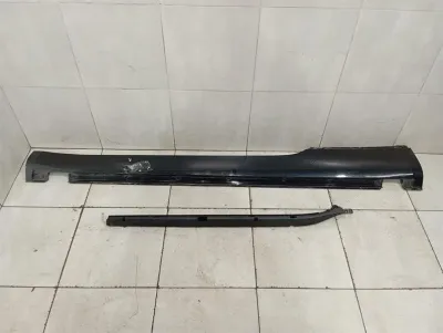 Bentley Continental GTC 18-24 3S 3SD sānu apmales 3SD853851C KREISĀS sānu apmales