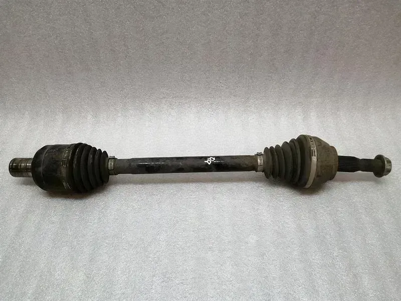 Chevrolet Corvette (C6) Chevrolet Corvette C6 drive shaft rear right 22873444 rear right drive shaft