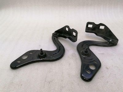 Charnière de capot gauche pour Chevrolet Corvette C6 15855571