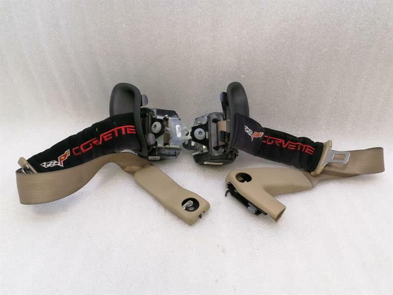 Chevrolet Corvette (C6) 2005-2013 Chevrolet Corvette C6 front seat belt 89023899 seat belt belt front set