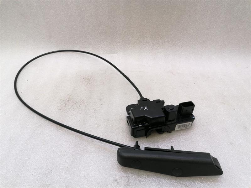 Chevrolet Corvette (C6) Chevrolet Corvette C6 Door Lock RIGHT 15946780 Door Lock RIGHT