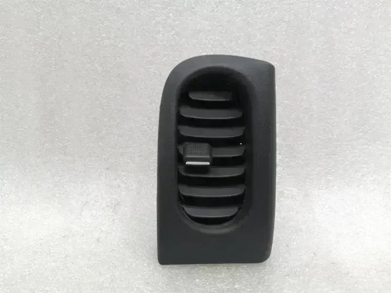 Chevrolet Corvette (C6) Chevrolet Corvette C6 Air Vent 10323198 Vent Nozzle Vent Grille