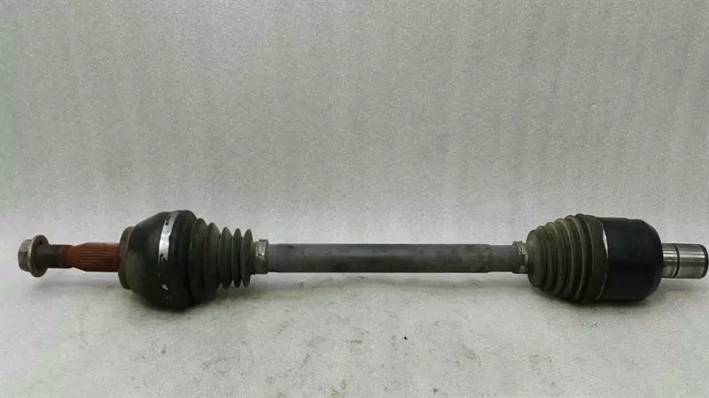 Chevrolet Corvette (C6) Right Rear Drive Shaft
