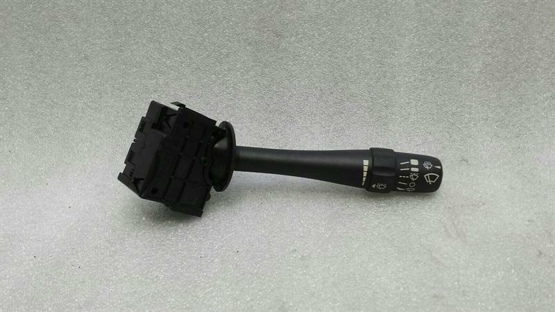Chevrolet Corvette (C6) Switch