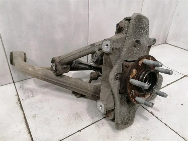 ASTON MARTIN DBS V12 08-12 Left Rear Hub 8D33-5A971-AB Wheel Bearing Case Rear Li