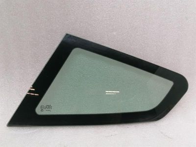Aston Martin Vantage Lewa tylna szyba boczna 6G33-C29751-BA Szyba drzwiowa 1/4 tylna