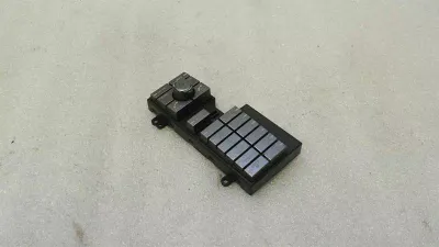 Aston Martin DB9 Volante CD Player Switch 8G43-13D734-AA Audio Switch