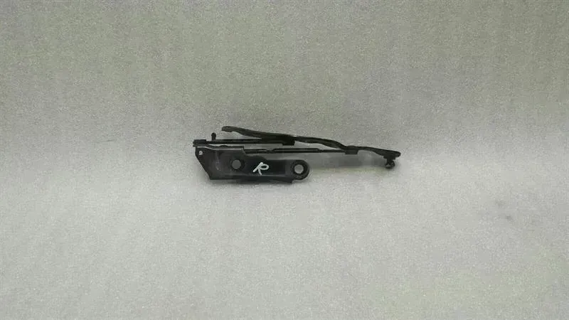 Boot Hinge Brand/Model: ASTON MARTIN DB9
Year: 2008
Engine...