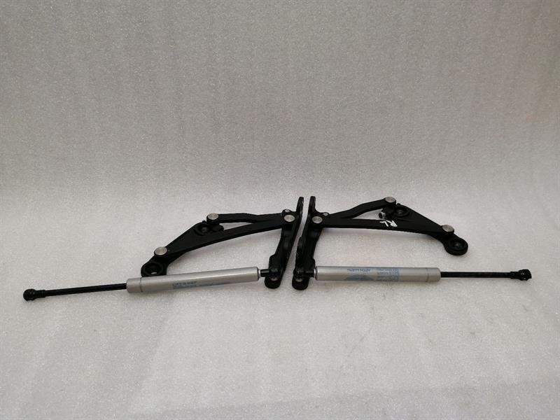 Aston Martin Vantage V12 boat hinge 6G33-C42700-AH tailgate hinge Brand/Model: ASTON MARTIN VANTAGE
Year: 2011
En...