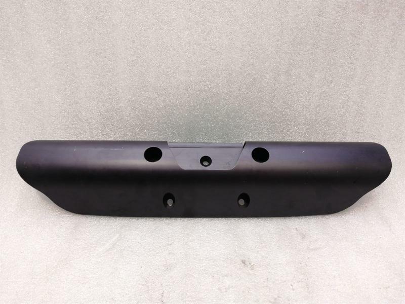 Aston Martin Vantage Rear Striker Trim 6G33-42626-CC Lock Carrier Trunk Brand/Model: ASTON MARTIN VANTAGE
Year: 2011
En...