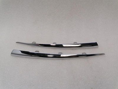 ASTON MARTIN RAPID S Listwa nadwoziowa AD43-13A538-AC Tylna listwa wykończeniowa