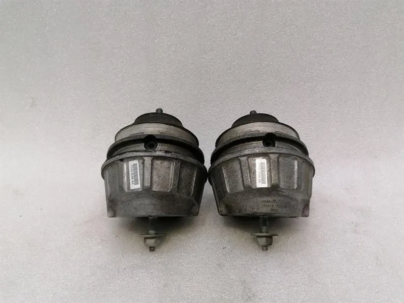 ASTON MARTIN RAPID S Gearbox mount set FD43-6068-AA transmission holder set