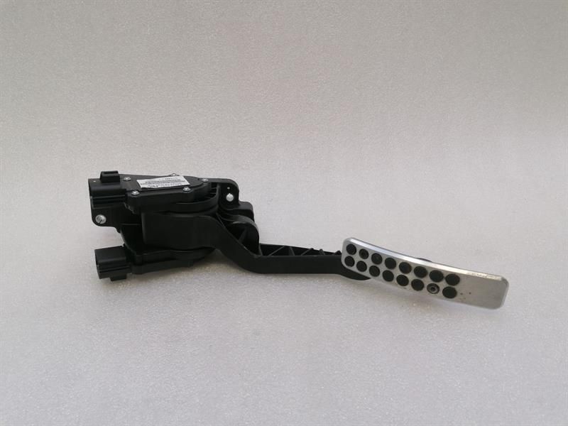 Aston Martin DB9 Volante Throttle Pedal (Electrical) 8D33-9F836-CA Throttle Pedal