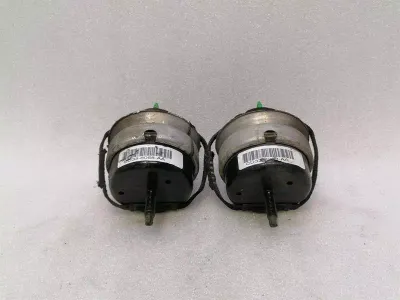 Support de boîte de vitesses ASTON MARTIN VANQUISH AM310 CD33-6068-AA