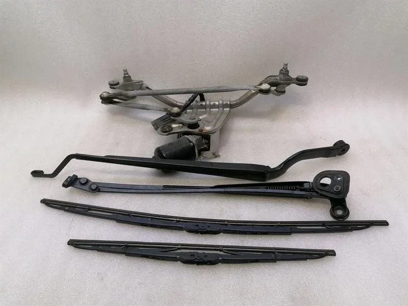 FERRARI 612 SCAGLIETTI F137 FRONT WIPER LINKAGE 67842900 RIGHT HAND DRIVE RHD