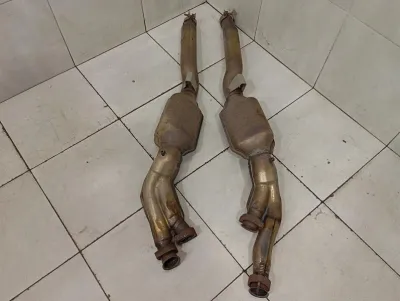Ferrari 612 Scaglietti F137 Catalytic Converter 197577 Catalytic Converter