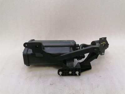 Aston Martin Rapide AMR-reservoar AD43-9E857-BA Tank aktivt kolfilter